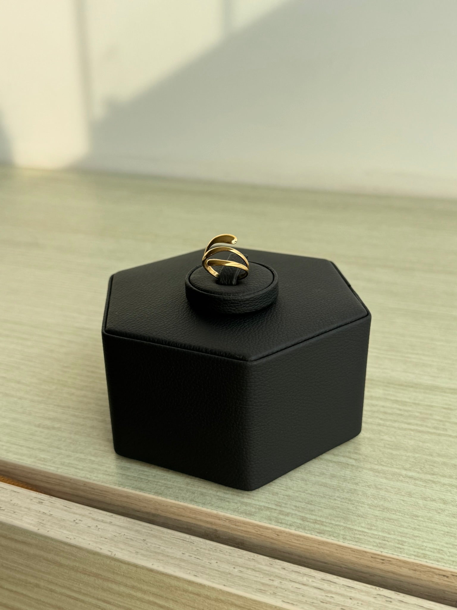 Anillo Golden Wave - IXIA