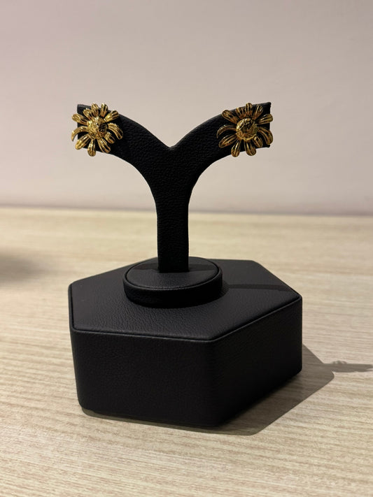 Aretes Golden Floral Studs - IXIA