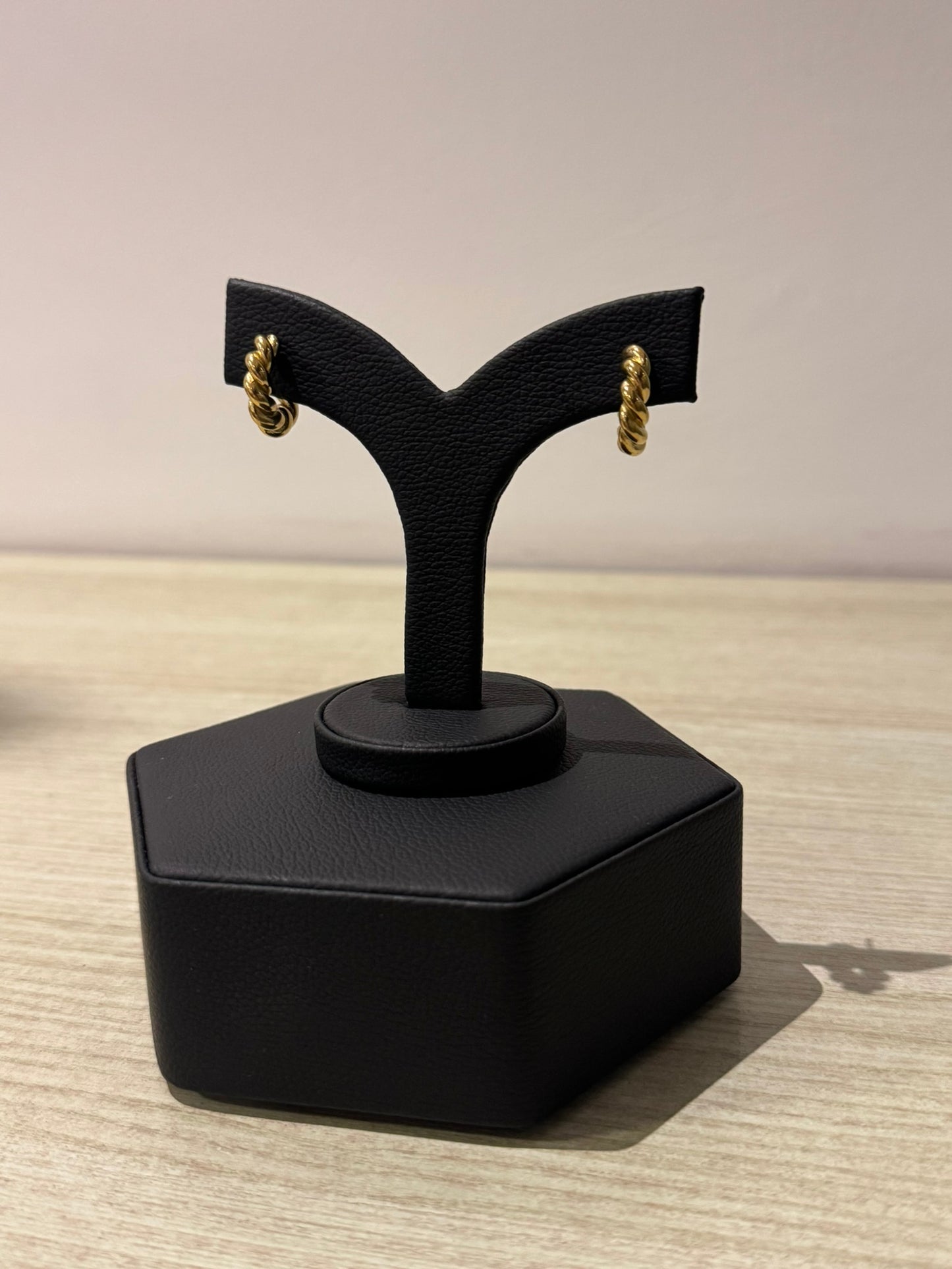Aretes Gota Larga Dorado