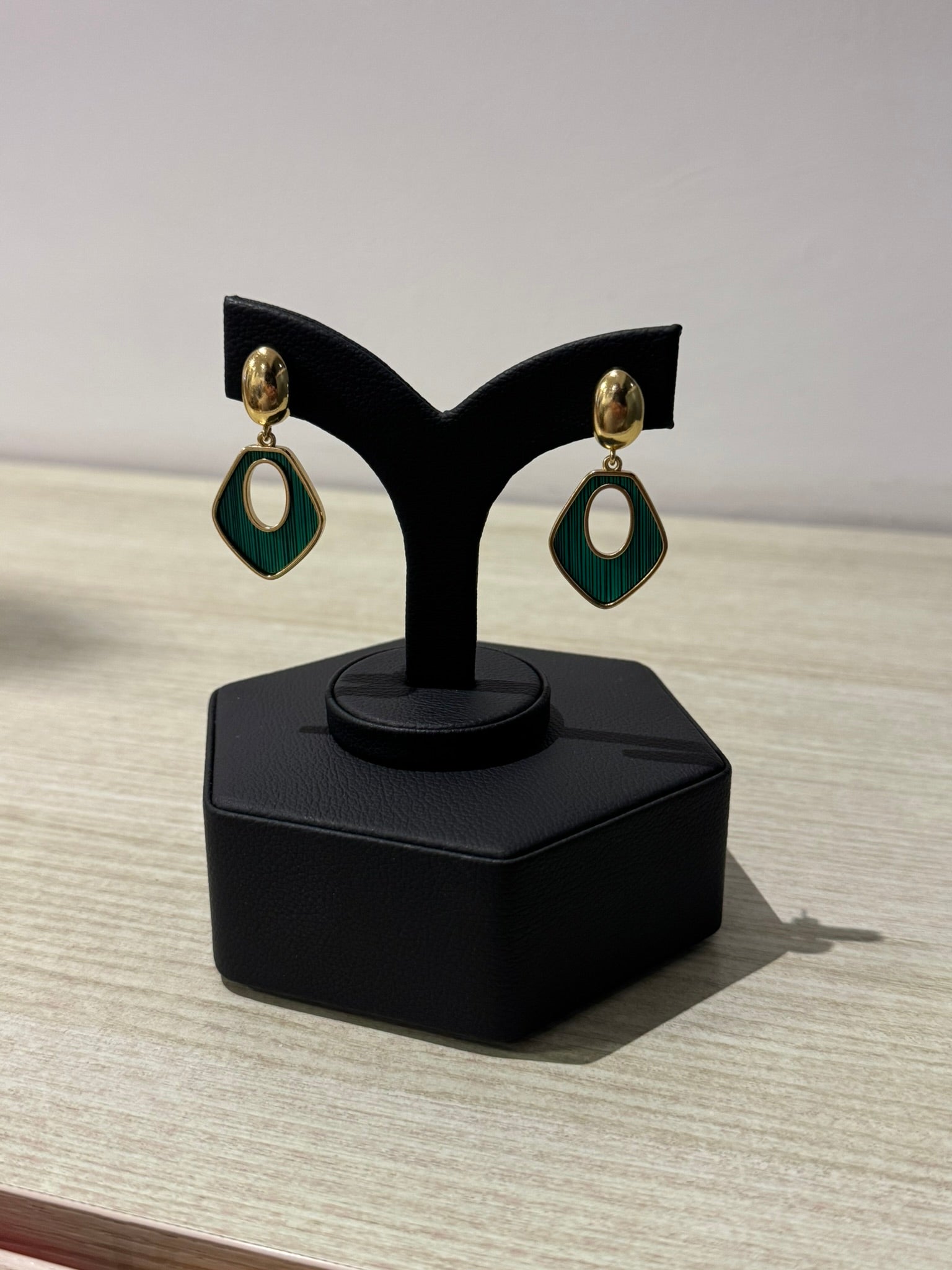 Aretes Golden Green Drop - IXIA
