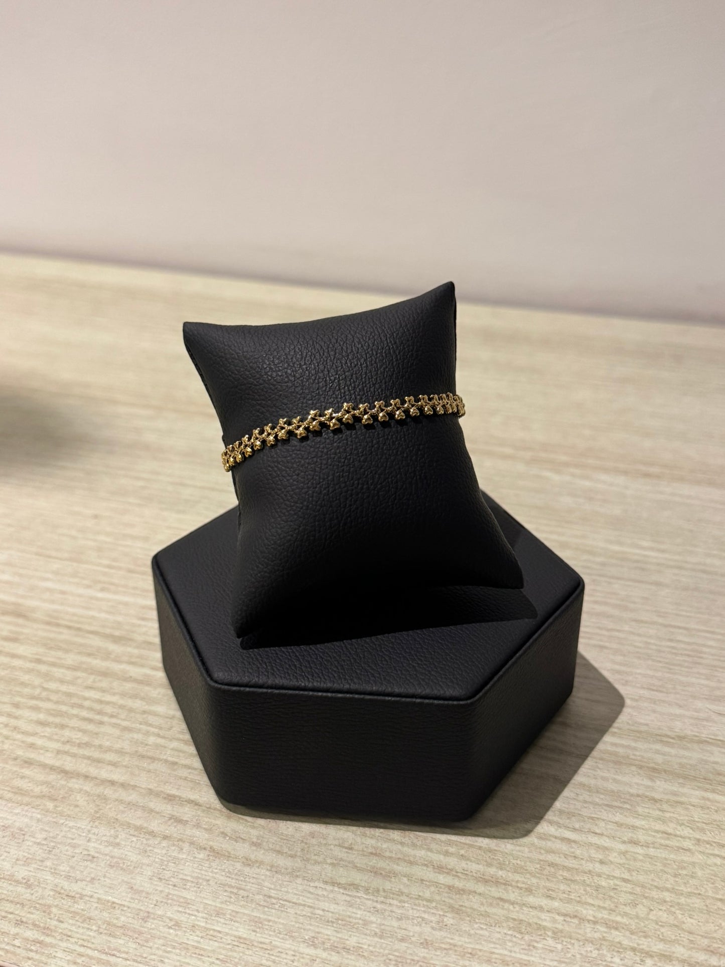Brazalete Mini Esferas Dorado