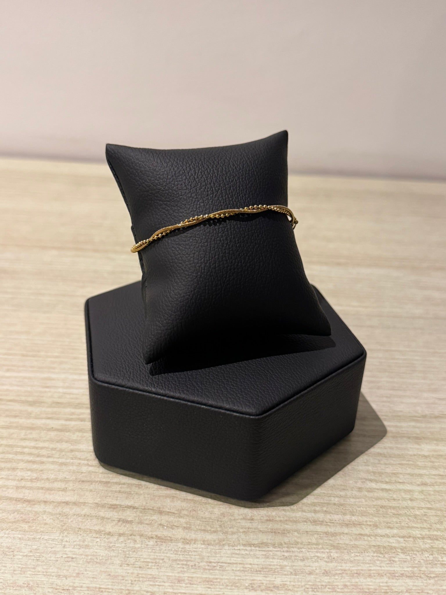 Brazalete Golden Essential - IXIA