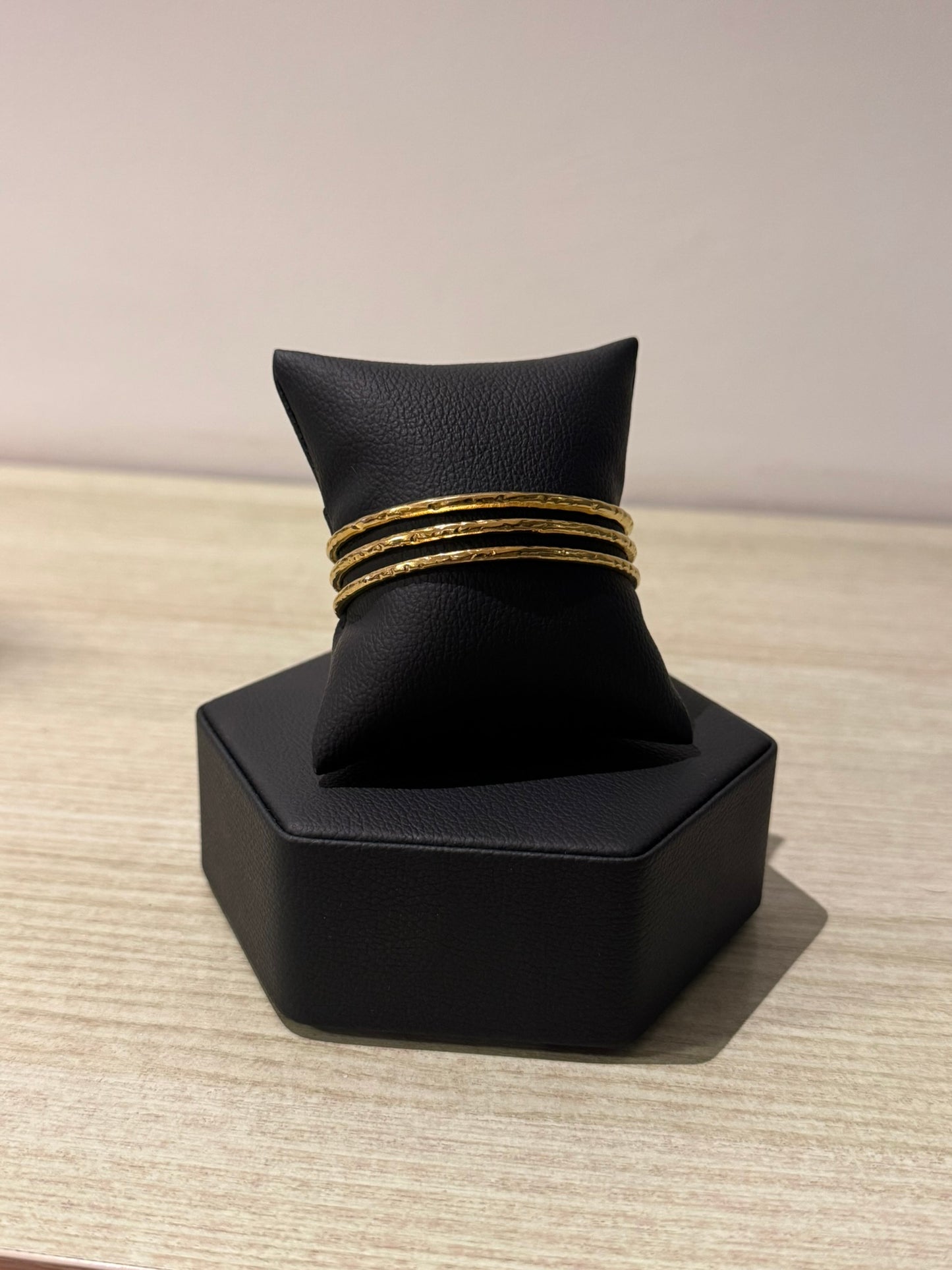 Brazalete Golden Triple Line - IXIA