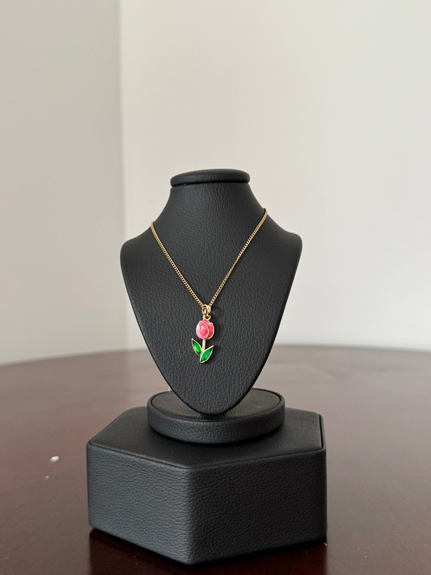 Collar Golden Color Flower - IXIA
