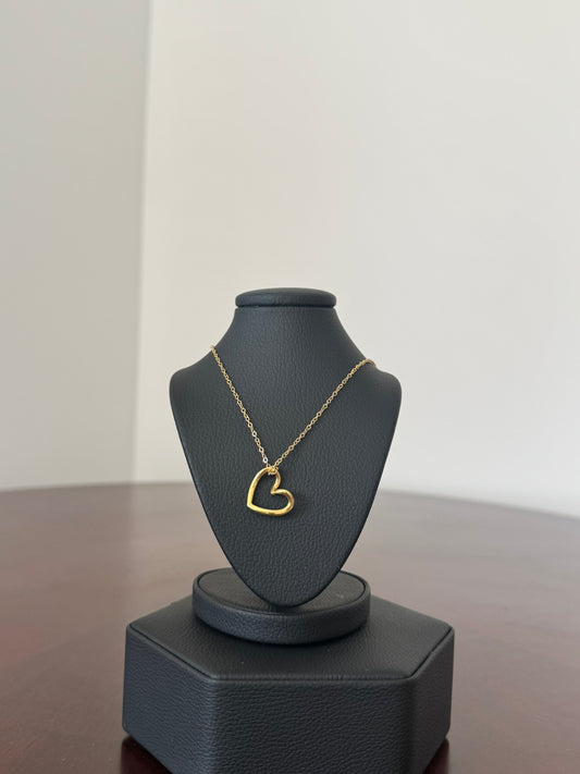 Collar Corazón Abierto Dorado
