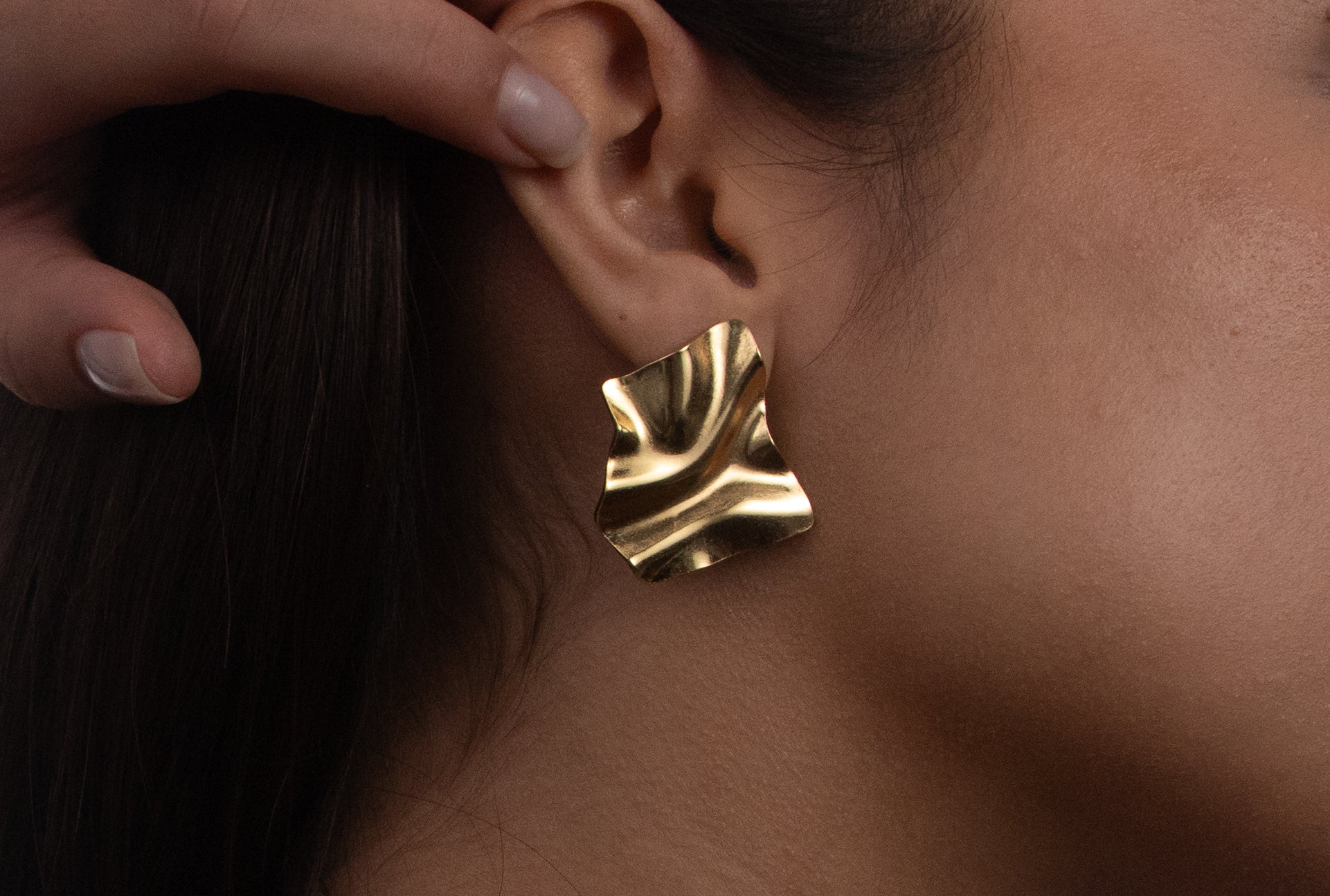 Aretes Aro Hoja Dorado - IXIA