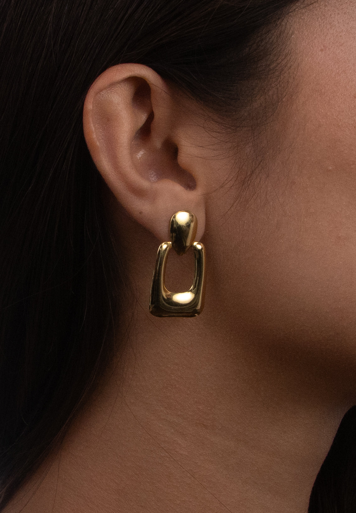 Aretes Gota Geométrica Dorado - IXIA