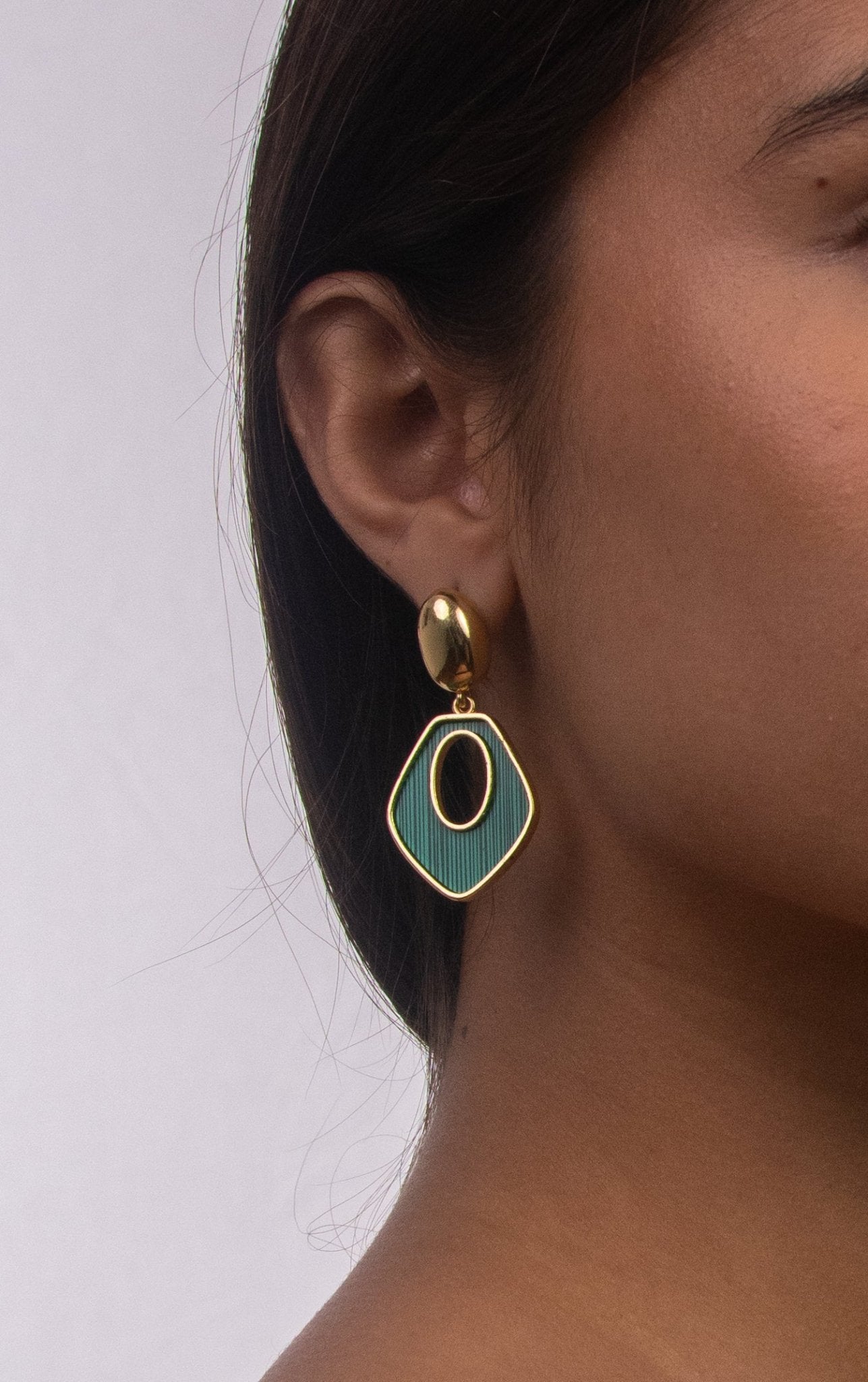 Aretes Gota Verde Dorado - IXIA