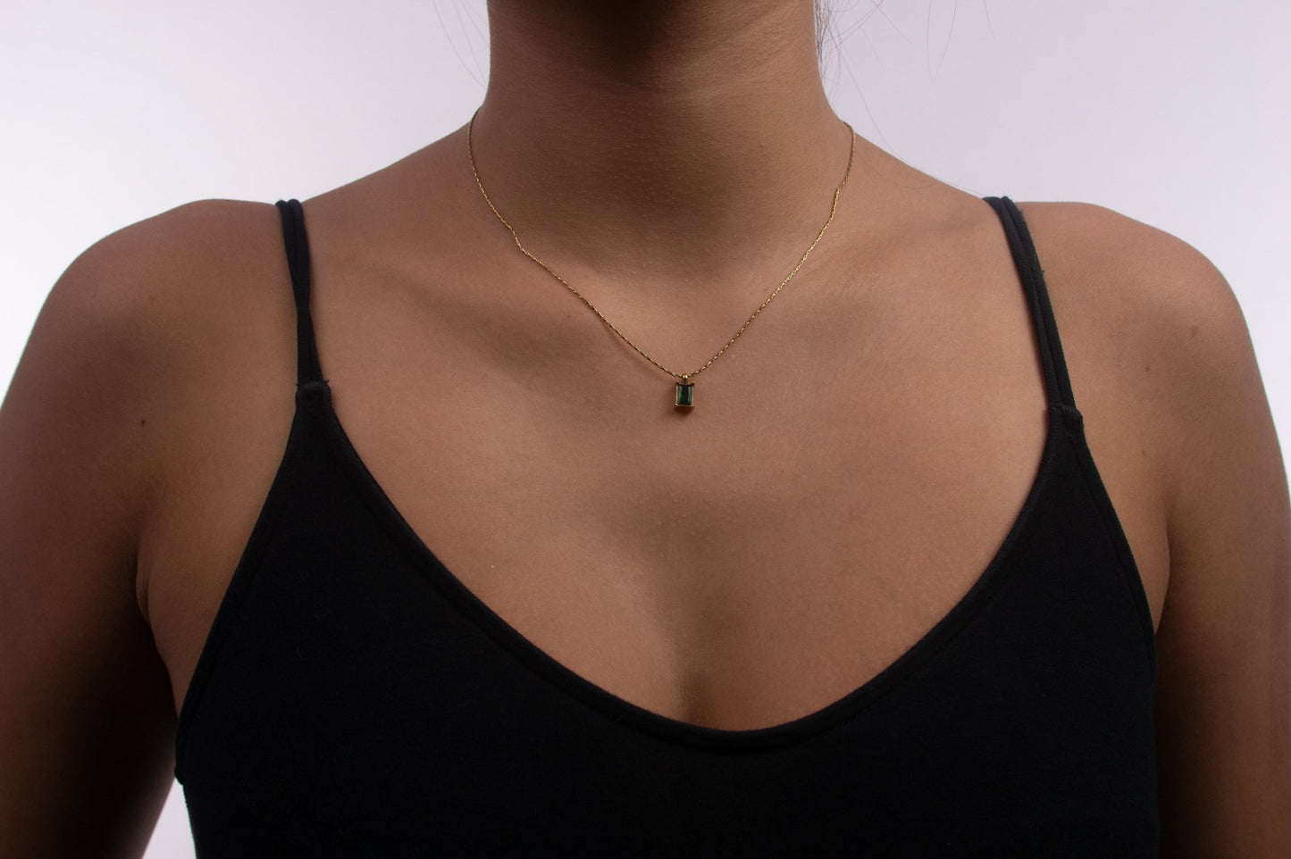 Collar Gota Minimalista Dorado - IXIA