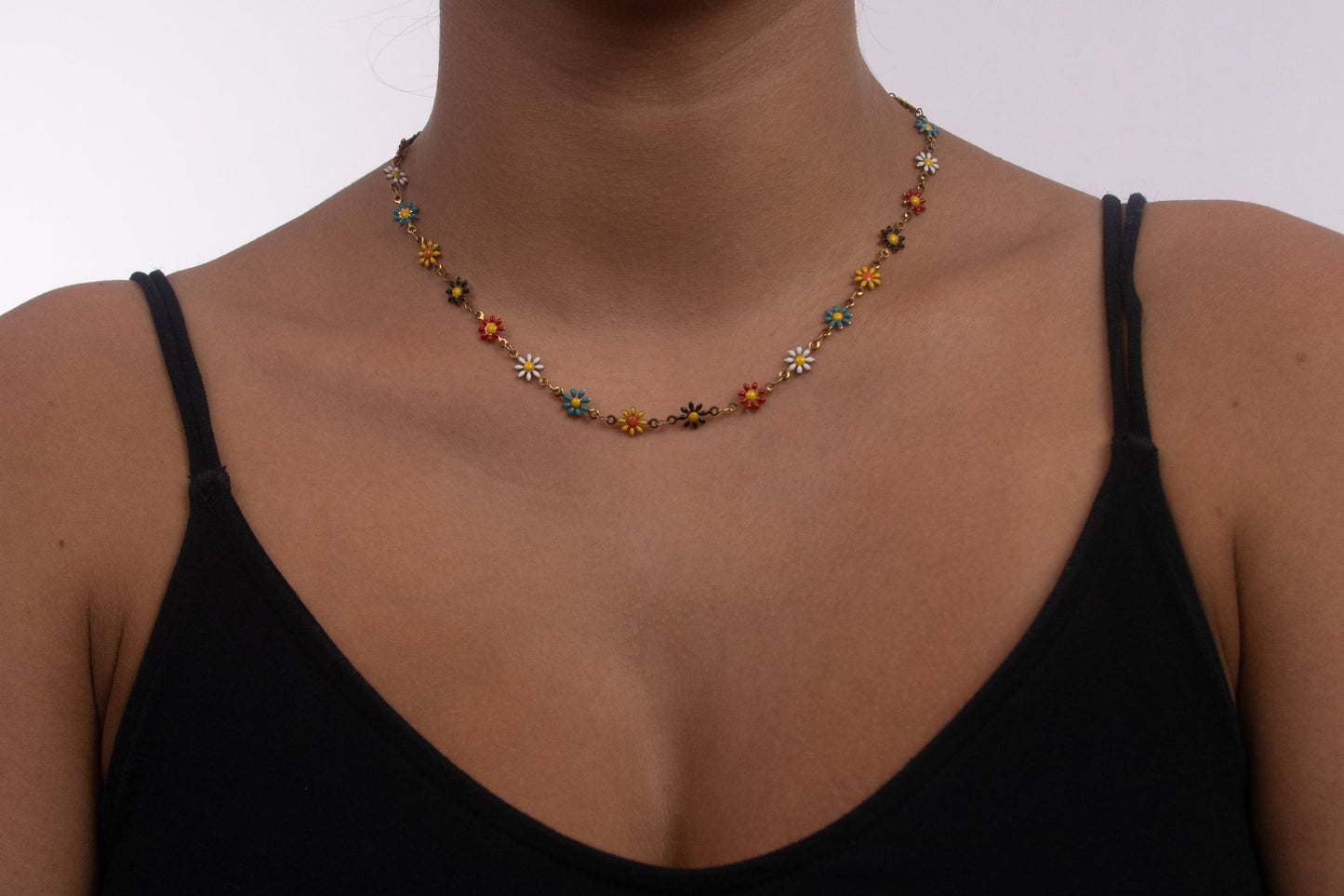 Collar Esferas de Color Dorado - IXIA