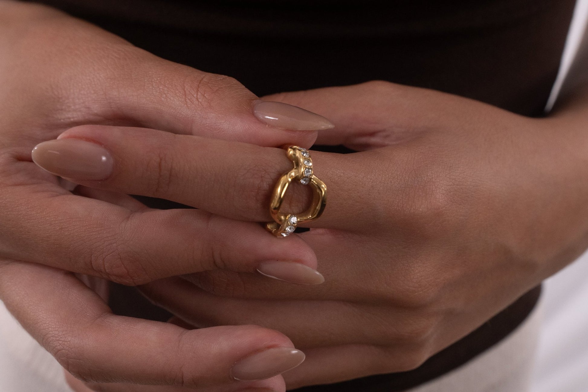 Anillo Cinta Perla Dorado - IXIA