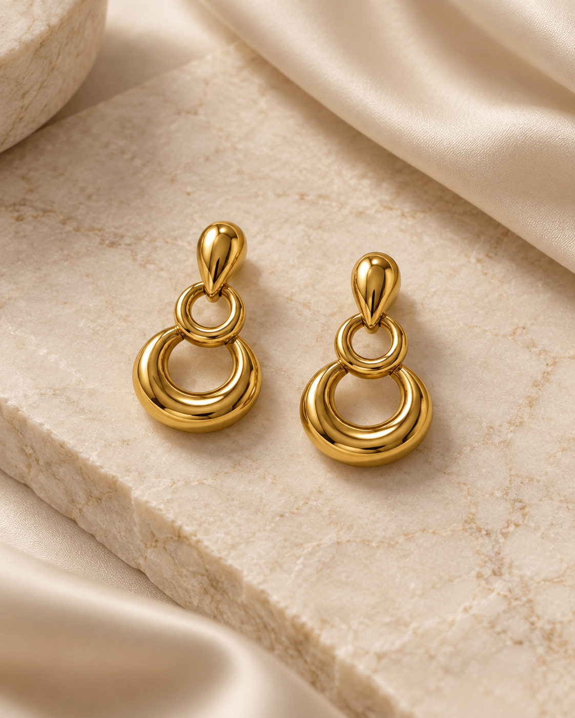 Aretes Aro Perla Dorado Grande - IXIA
